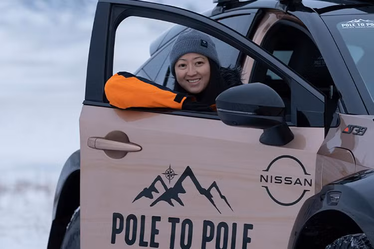 Cap vo chong cuoi Nissan Ariya dien 