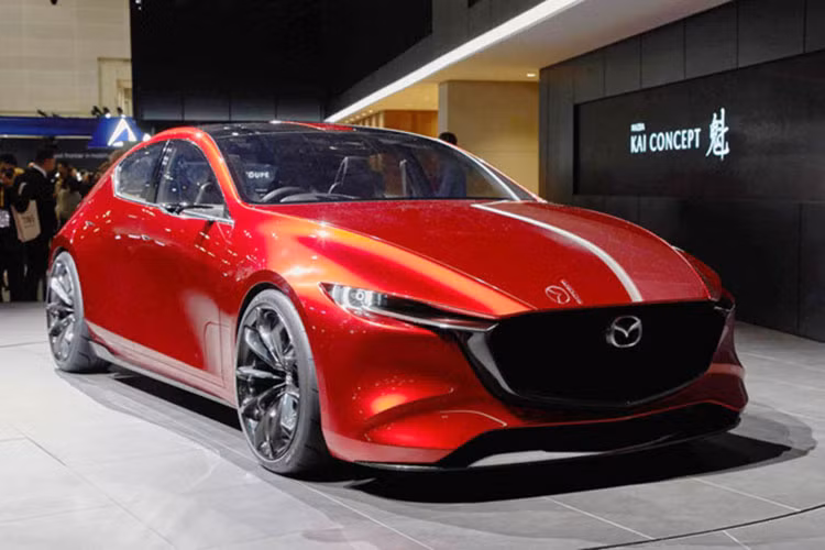 Động cơ của Kai Concept là một biến thể của động cơ Skyactiv-X sắp tới của Mazda sử dụng bugi để khởi động quá trình đánh lửa. Xe dự kiến vận hành với mô-men xoắn cực đại tăng thêm 10-30% và tiết kiệm nhiên liệu hơn 20-30% so với động cơ Skyactiv-G hiện nay.