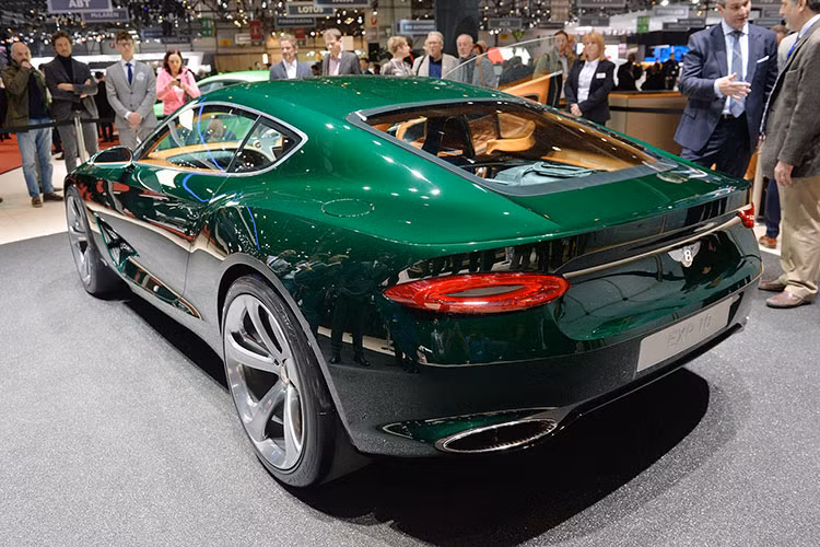 Can canh Bentley EXP 10 Speed 6 sap san xuat thuong mai-Hinh-2