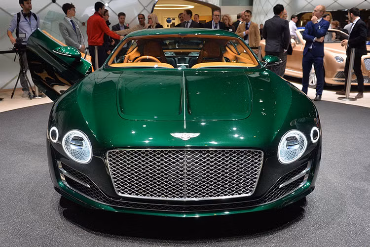 Can canh Bentley EXP 10 Speed 6 sap san xuat thuong mai-Hinh-4