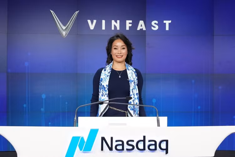 CEO Le Thi Thu Thuy, “VinFast Viet Nam se som hoa von“-Hinh-2