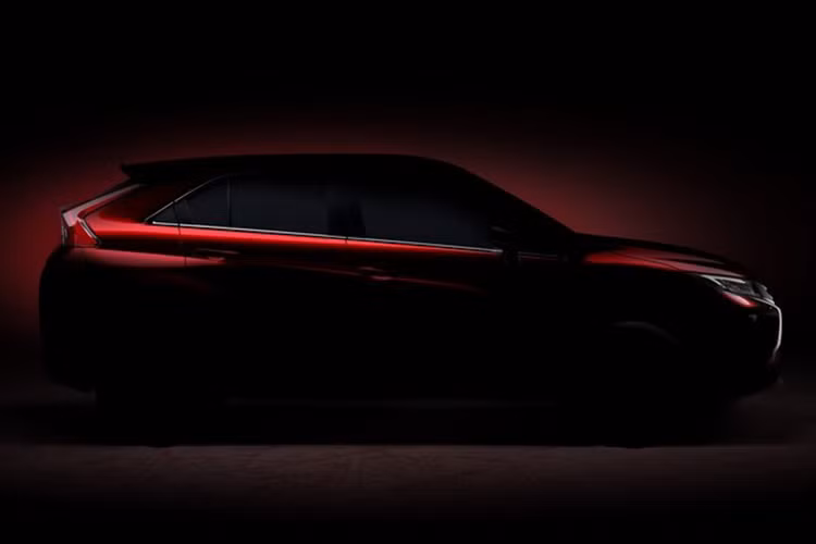 Được biết, Mitsubishi Eclipse Cross sẽ làm đa dạng đội hình xe SUV và dẫn động 2 cầu 4x4, cùng với các mẫu xe hiện tại như ASX (Outlander Sport), Outlander, Pajero Sport, Pajero của hãng xe này.