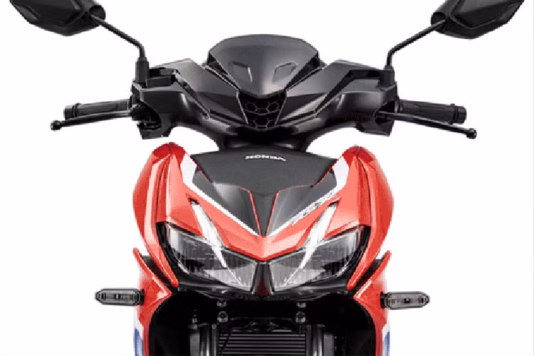 Bên cạnh những điểm khác lớn, Honda RS-X tại Malaysia cũng được trang bị sẵn phanh ABS ở mọi phiên bản, vân ốp kính chiệu hậu đậm nét hơn cùng mắt mèo phản quang ốp hai bên chắn bùn sau do tiêu chuẩn đăng kiểm tại quốc gia này.