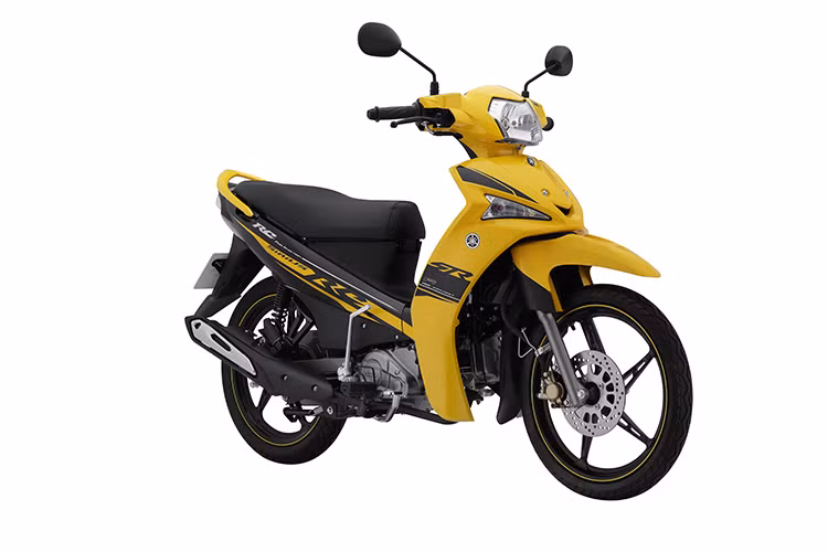 Theo thông tin từ phía nhà phân phối thương hiệu Yamaha tại Việt Nam, Yamaha Sirius Fi 2017 sẽ chính thức có mặt tại các cửa hàng chính hãng với giá 20,34 triệu cho phiên bản vành nan phanh thường, 21,34 triệu với bản vành nan phanh đĩa và bản vành đúc RC có giá 23,19 triệu.