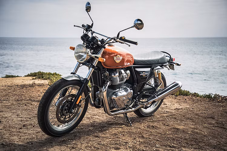 Trong tháng ra mắt, Royal Enfield tại Ấn Độ đã bán được 325 chiếc 650 Twins và gần gấp đôi trong tháng tiếp theo, cụ thể là 629 chiếc vào tháng 12/2018. Đây là những con số đáng tự hào của Royal Enfield Ấn Độ trong cuộc đua với các đối thủ của mình như KTM hay Kawasaki.