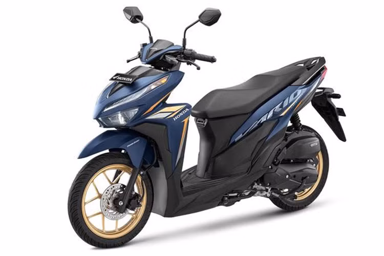 Xe cũng có hiệu suất cao với động cơ 125cc, công nghệ eSP thông minh giúp tối ưu hóa khả năng đốt cháy nhiên liệu và giảm tối thiểu ma sát, từ đó giảm lượng khí thải và cho hiệu suất vận hành tối ưu. Ngoài ra tính năng ISS trên bản CBS-ISS còn giúp xe tiết kiệm xăng tốt với mức tiêu thụ chỉ 51,7 km/l, đạt tiêu chuẩn khí thải Euro 3 với ống xả tốt hơn.