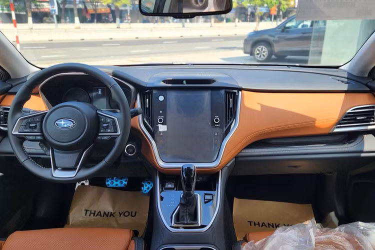 Subaru Outback tiep tuc 