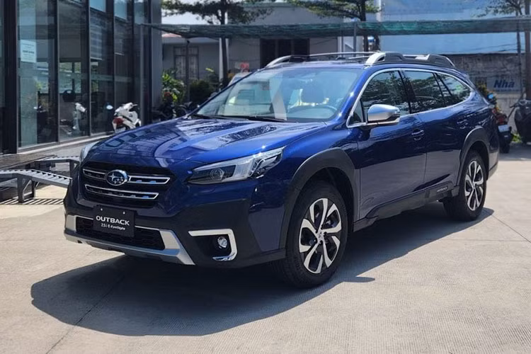 Subaru Outback tiep tuc 