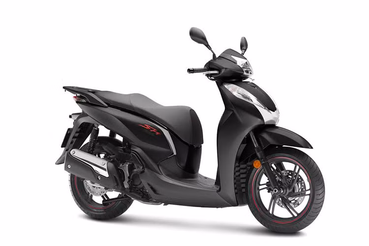 Mẫu xe ga cao cấp Honda SH300i 2019 này sẽ được bán ra thị trường từ ngày 22/4 tới với chế độ bảo hành mới 3 năm hoặc 30.000 km (tùy theo điều kiện nào đến trước) cùng 6 lần kiểm tra định kỳ miễn phí.