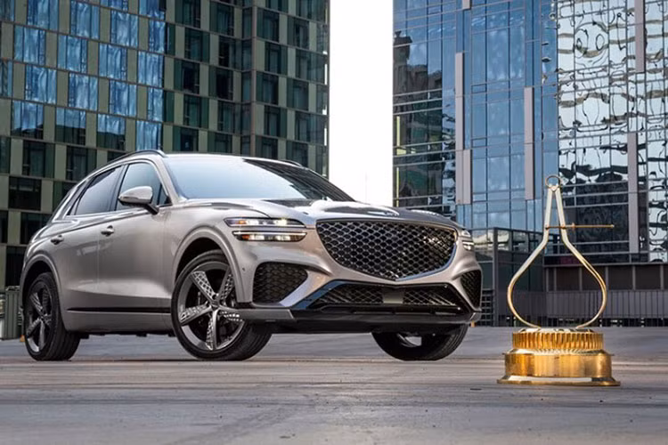 Ngam Genesis GV70 moi - chiec xe SUV cua nam 2022