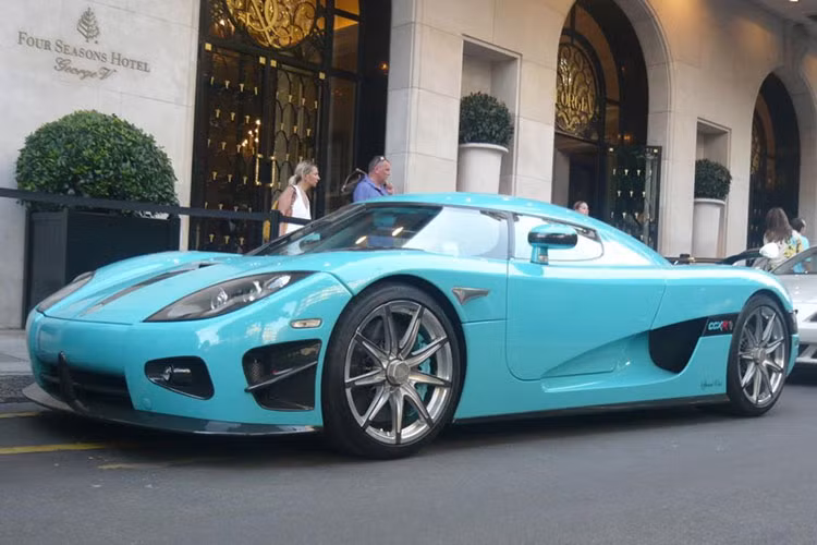 Sau đó, siêu xe Koenigsegg CCXR hàng độc được bán lại cho công ty Al Ain Class Motors. Không ai biết thời điểm cụ thể siêu xe này cập bến Mexico và chủ sở hữu hiện tại của nó là ai. 