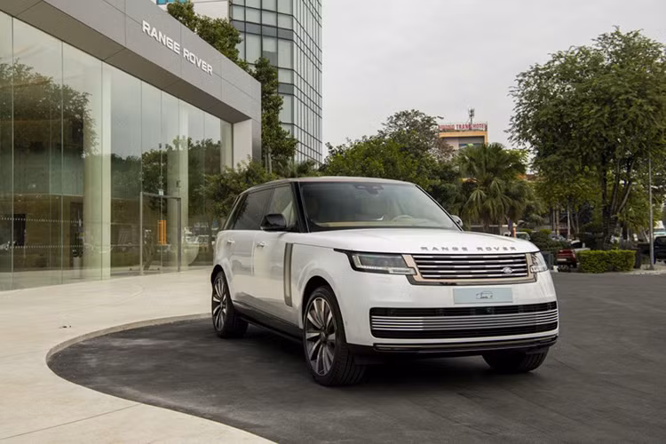 Range Rover SV - sang, manh va dat nhat toi hon 25 ty tai Viet Nam