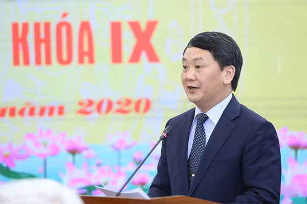 Cam tang qua Tet, lanh dao khong tu giac kho lam duoc