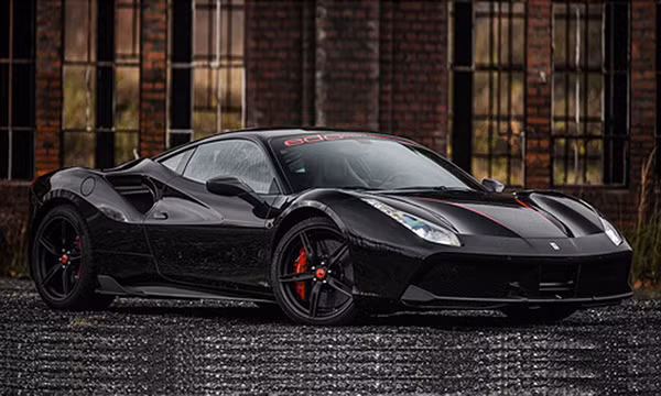 Ferrari 488 GTB den tuyen 