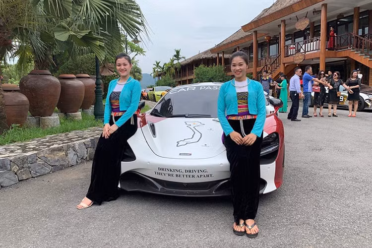 Siêu xe McLaren 720S của trưởng đoàn Car Passion 2019.