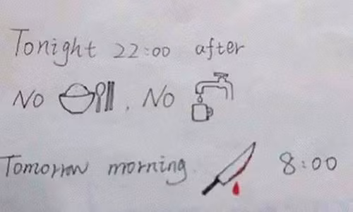 De lai mau giay note cho benh nhan, nu y ta khien benh nhan “tai mat”
