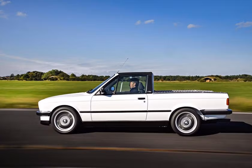 Chiếc bán tải này được ra đời vào năm 1986 khi bộ phận Phát triển sản phẩm của BMW nhận thấy tiềm năng của những chiếc xe bán tải. Mẫu xe này sử dụng chung động cơ với chiếc M3 có dung tích 2.0L. Bán tải BMW M3 Truck bị ngừng sản xuất vào năm 2012, sau hơn 25 năm có mặt trên thị trường.