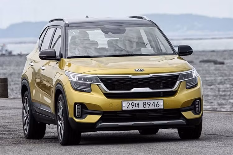 Giá xe Kia Seltos 2021 hiện vẫn chưa được hé lộ, nhưng nhìn vào danh mục sản phẩn của thương hiệu Hàn Quốc đang được THACO phân phối, nhiều khả năng mẫu xe này cũng sẽ có được một mức giá tốt so với các đối thủ cùng phân khúc hiện nay.
