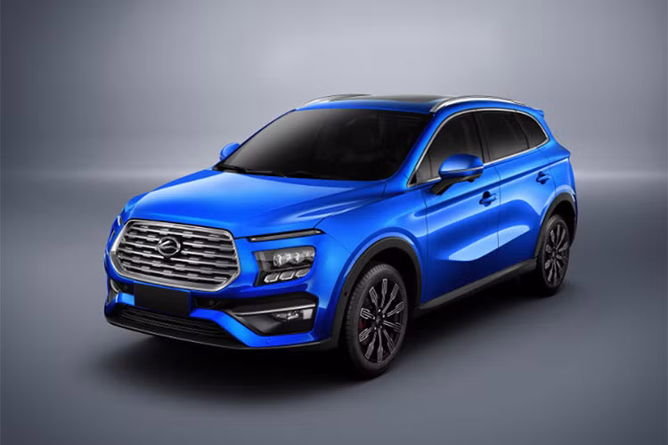 Theo kế hoạch, Landwind E315 sẽ chính thức được bày bán trên thị trường Trung Quốc vào quý IV năm nay. Hiện giá xe Landwind E315 vẫn chưa được công bố, nhưng nó chắc chắn sẽ có mức giá "mềm".