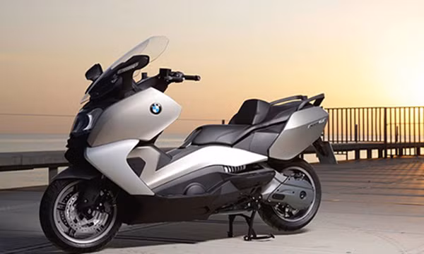 Loncin Trung Quoc bat tay BMW Motorrad san xuat scooter PKL