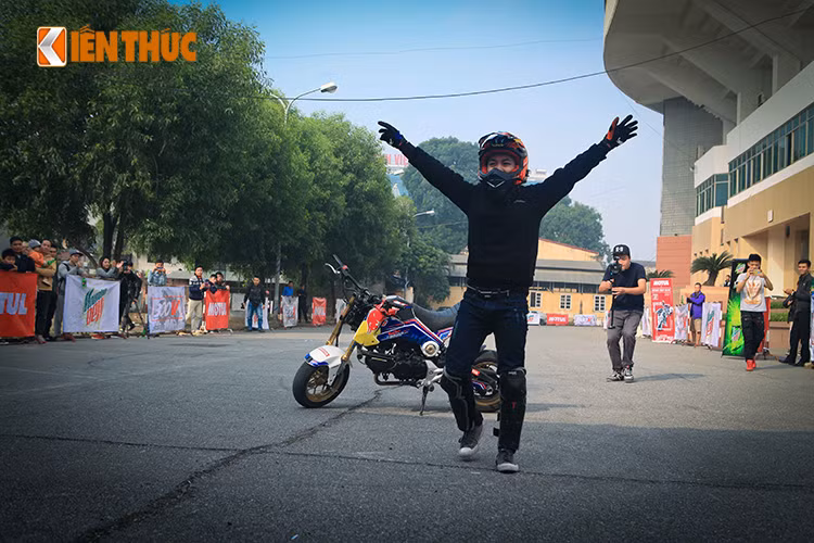 Thí sinh bị loại của năm ngoái trở thành nhà vô địch khu vực miền Bắc năm nay. "Với những gì đã học được và tích lũy sau 2 năm. Chắc chắn tôi sẽ cháy hết mình tại Mỹ Đình sắp tới”, Quốc Hưng nói sau khi biết mình giành được điểm số cao nhất vòng loại khu vực phía Bắc.