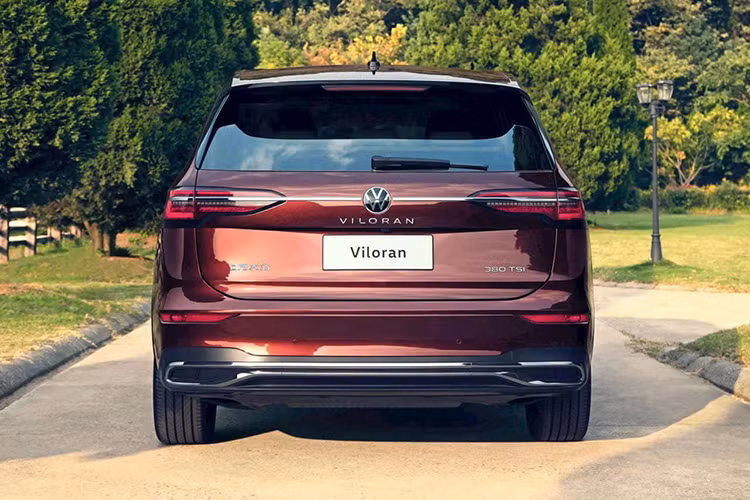 Volkswagen Viloran, Teramont X dong loat tang them 20 trieu dong-Hinh-4