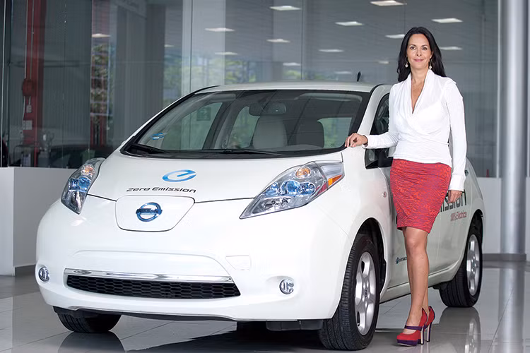 Nissan: Có một dòng sản phẩm đa dạng, nhưng đa số các dòng xe của Nissan hiện tại cũng hướng tới sự tiện dụng và tiết kiệm hơn. Đó là lý do vì sao phụ nữ sẽ có khả năng lựa chọn một chiếc Nissan lớn hơn 23%.