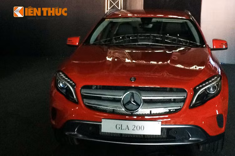 Hàng loạt mẫu xe mới đã và đang, kể cả chưa từng xuất hiện tại Việt Nam sẽ cho khán giả thủ đô cái nhìn tổng quan nhất về thương hiệu ngôi sao 3 cánh Mercedes-Benz.