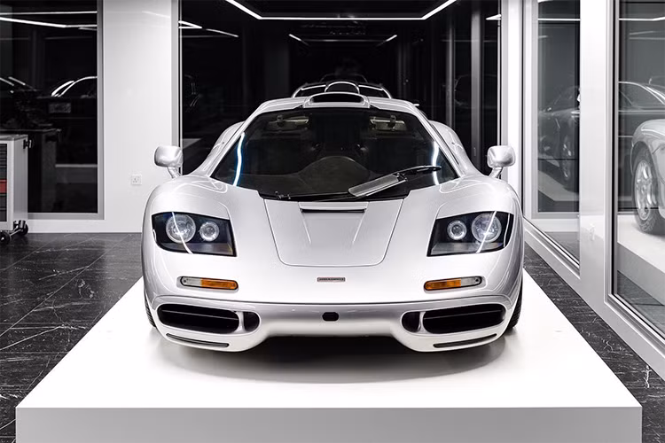 Sau khi bị tỷ phú Elon Musk bán lại, chiếc xe McLaren F1 này đã về tay 1 nhà sưu tập kín tiếng, và nó chỉ xuất hiện trong các sự kiện xe đặc biệt ở Mỹ và Anh. Một số thông tin cho rằng, chiếc siêu xe McLaren F1 từng của tỷ phú Elon Musk hiện vẫn đang ở Mỹ, xe mang biển số của Montana - "Thiên đường né thuế" của các đại gia sở hữu siêu xe ở Mỹ.