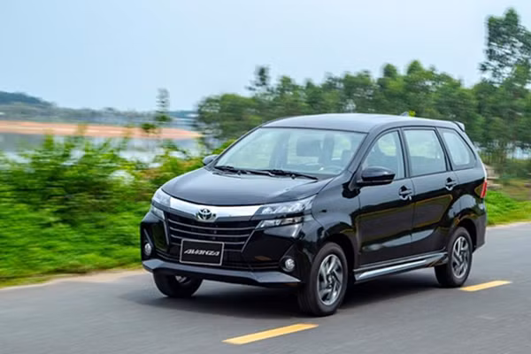 Toyota Avanza e am: Nguyen nhan that bai hut nguoi Viet?