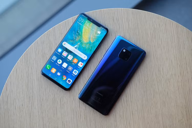 Theo giới thạo tin cho hay, mẫu điện thoại Huawei Mate 30 Pro có thể sẽ đi kèm với một trong những tính năng nổi bật mà chúng ta từng thấy trên OnePlus 7 Pro. Các báo cáo chưa được xác nhận cho biết mẫu flagship dòng Mate tiếp theo cũng sẽ được trang bị màn hình AMOLED 90Hz.
