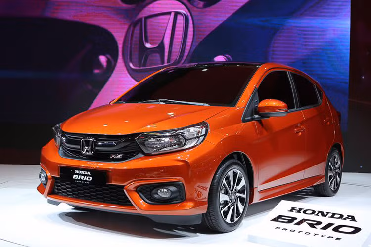 Honda Brio 2019 sap ban tai Viet Nam, dau Vinfast Fadil