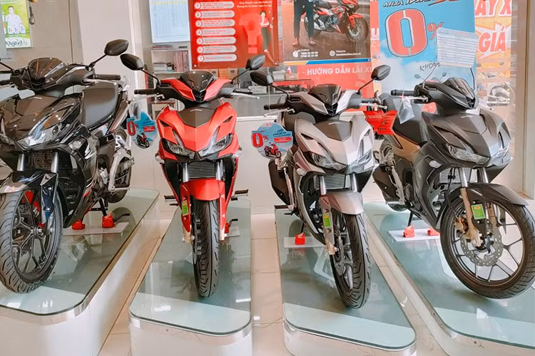 Honda Winner X giam gia toi 18 trieu dong so voi muc de xuat-Hinh-3