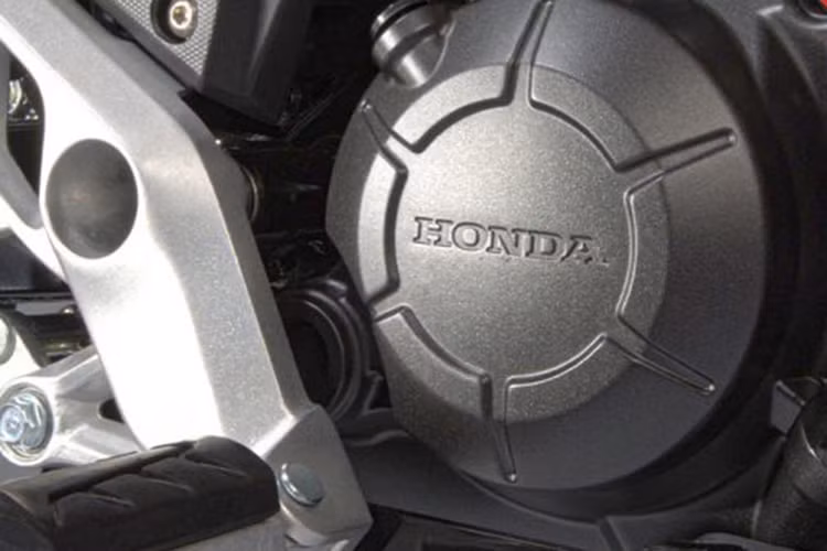 Về sức mạnh, Honda RS-X 2024 tại Malaysia vẫn tiếp tục được trang bị khối động cơ xy lanh đơn dung tích 149,2cc làm mát bằng dung dịch.