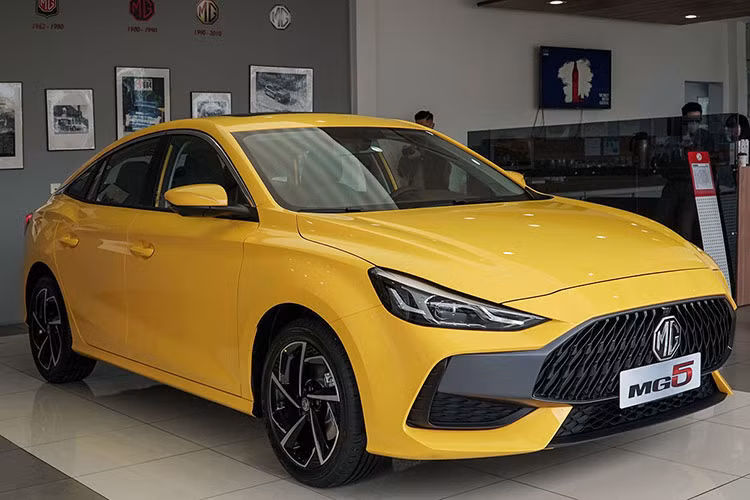 MG5 2022 mới tại Việt Nam hiện thuộc sở hữu của tập đoàn Trung Quốc, nhưng được nhập khẩu nguyên chiếc từ Thái Lan và phân phối chính hãng bởi TC Service.