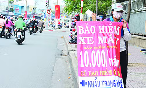 Cuc Quan ly giam sat canh bao nguoi dung bao hiem gia