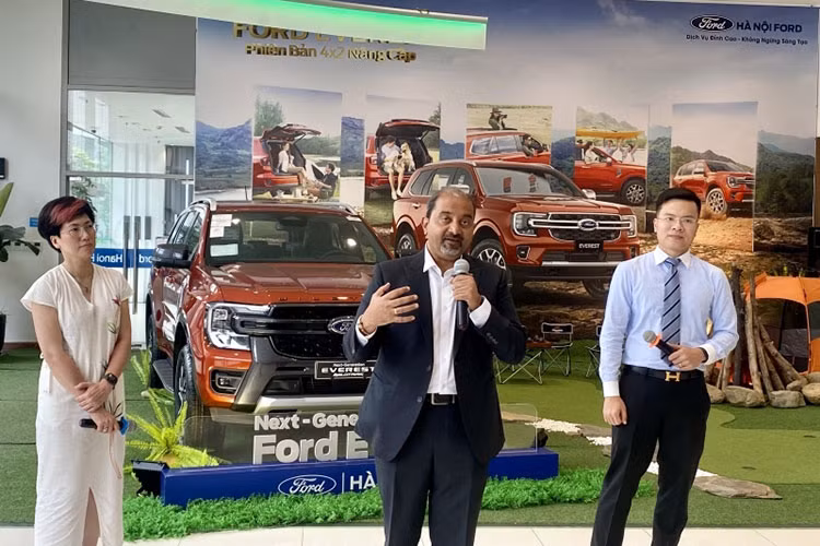 Ford nang tam trai nghiem cho khach hang su dung oto tai Viet Nam
