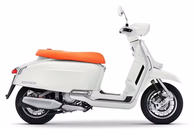 Cả hai mẫu xe ga Lambretta G350 Special và X300 2022 mới đều sở hữu hai phong cách thiết kế khác biệt, nhưng sử dụng chung khung sườn mới nhất do chính hãng xe Ý phát triển.