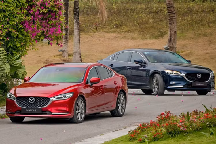 Mazda6 len ngoi 