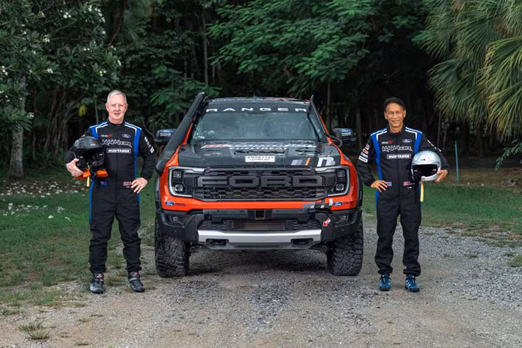 Ford Ranger Raptor “chinh chien” tai Giai dua xuyen Quoc gia Chau A-Hinh-4