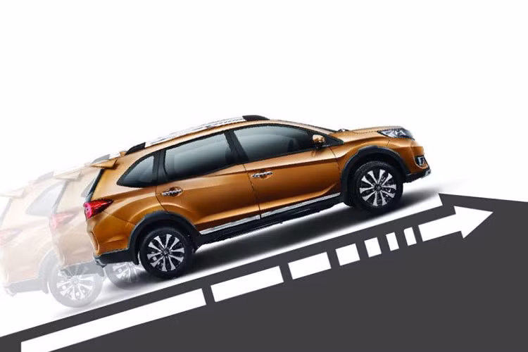 Tại thị trường Indonesia, giá xe Honda BR-V 2019 được cung cấp với bốn biến ở mức: S MT 388 triệu đồng, E MT giá 412 triệu đồng, E CVT giá từ 428 triệu đồng và Prestige cao cấp nhất có giá 455 triệu đồng.