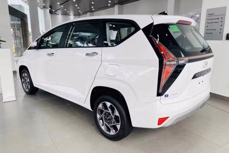 Hyundai Stargazer tai Viet Nam 