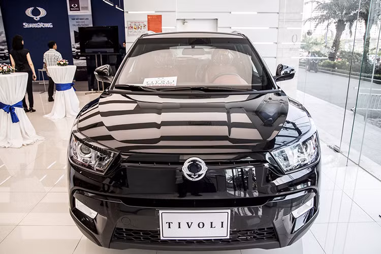 Mẫu xe này thuộc dòng CUV hạng B, phù hợp với những khách hàng ở đô thị muốn một chiếc xe đa dụng nhưng không quá cồng kềnh. Tổng chiều dài thân xe 4.202 mm, rộng 1.798 mm và cao 1.590 mm. Chiều dài cơ sở 2.600 mm. Với khoảng sáng gầm lên tới 165 mm, cao hơn so với những mẫu sedan cùng phân khúc.