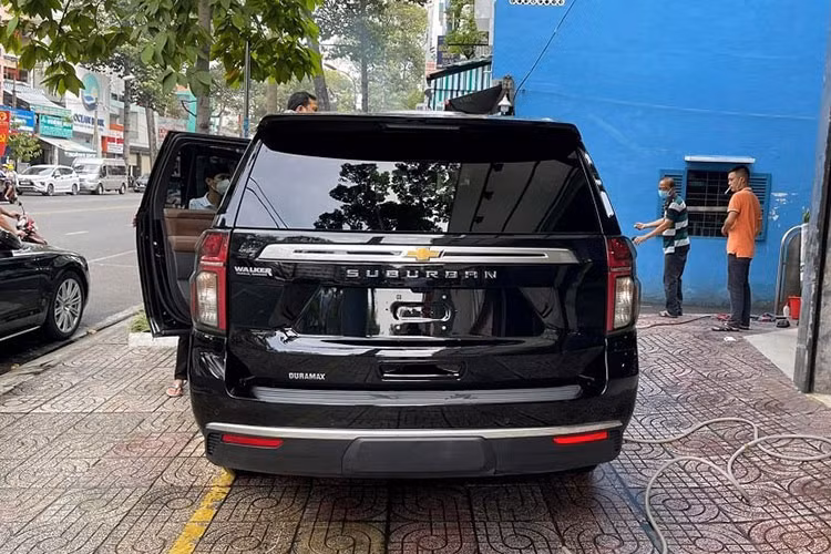 Về an toàn, hệ thống hỗ trợ đỗ xe phía trước và phía sau, hỗ trợ giữ làn đường và cảnh báo chệch làn đường là trang bị tiêu chuẩn. Tất cả phiên bản đời 2021 đều đã được trang bị rất nhiều công nghệ an toàn ấn tượng, bao gồm phanh khẩn cấp tự động, phanh dành cho người đi bộ phía trước, cảnh báo va chạm phía trước và đèn pha thông minh.