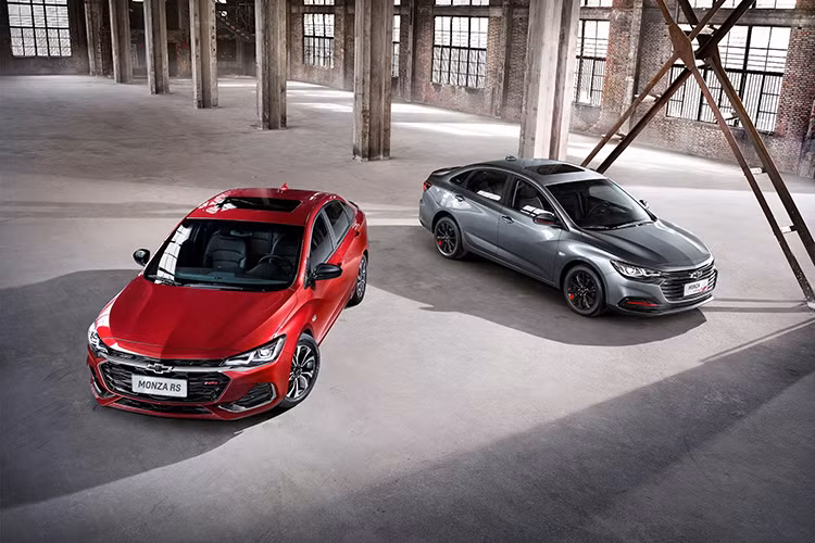 Tại Trung Quốc, Chevrolet Onix được sản xuất bởi liên doanh SAIC-GM - liên doanh cũng đang chịu trách nhiệm phân phối hai thương hiệu khác của GM bao gồm: Buick và Cadillac. Hy vọng trong tương lai gần, GM Việt Nam sẽ mang Onix mới về để nối tiếp và thay thế vị trí của mẫu Aveo vốn đã ngừng phân phối tại thị trường Việt.