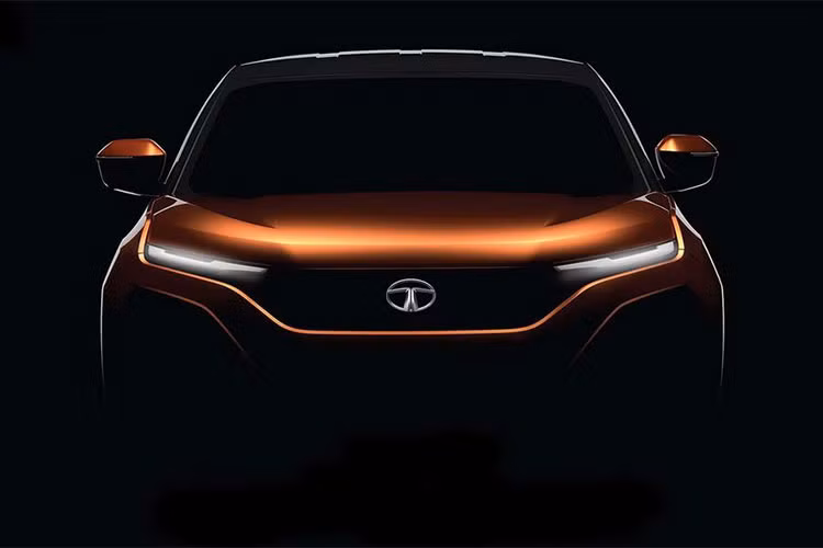 Mới đây, hãng xe ôtô Tata đã bất ngờ tung ra một đoạn video ngắn hé lộ thiết kế ngoại thất của Harrier mới. Qua đó, có thể thấy Tata Harrier sở hữu thiết kế khá trung thành với phiên bản concept. Tất nhiên, những chi tiết thiết kế trên Tata Harrier đã được tiết chế đáng kể so với H5X.
