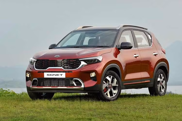 Mẫu xe của Kia tiếp tục duy trì doanh số cao trong tháng 10 với 1.152 xe bán ra thị trường, tăng nhẹ 27 chiếc so với tháng 9. Trong 10 tháng của năm 2023, Kia Sonet bán ra tổng số 8.808 chiếc.