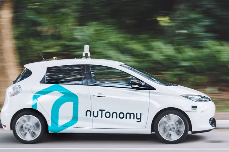 Theo đó, họ vượt mặt Uber, công ty đang lên kế hoạch triển khai mô hình tương tự ở Pittsburgh trong vài tuần tới. Công ty này cho biết rất nhiều người đã đăng ký thử nghiệm, nhưng chỉ khoảng vài ngàn người được dùng thử trong vài tháng đầu tiên.