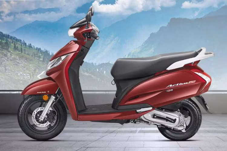 Trái tim của mẫu xe ga Honda Active mới sẽ vẫn là vẫn là khối động cơ xylanh đơn, dung tích 124,9cc, làm mát bằng gió, snả sinh công suất 8,5 mã lực và mômen xoắn 10,54 Nm, đi kèm là hộp số vô cấp. Động cơ này cũng đáp ứng tiêu chuẩn khí thải BS IV mới nhất từ thị trường Ấn Độ.
