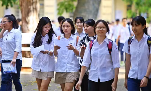 Phong gia mao giay to, Nhat Ban “siet” quy dinh xin visa du hoc